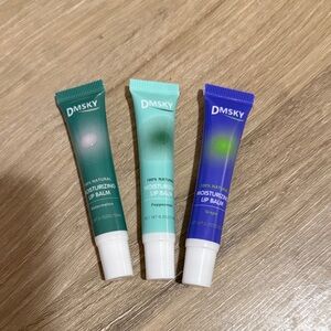 DMSKY Moisturizing Lip Balm Set